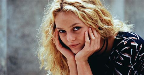 young vanessa paradis|32 Breathtaking Photos of Vanessa Paradis Through。